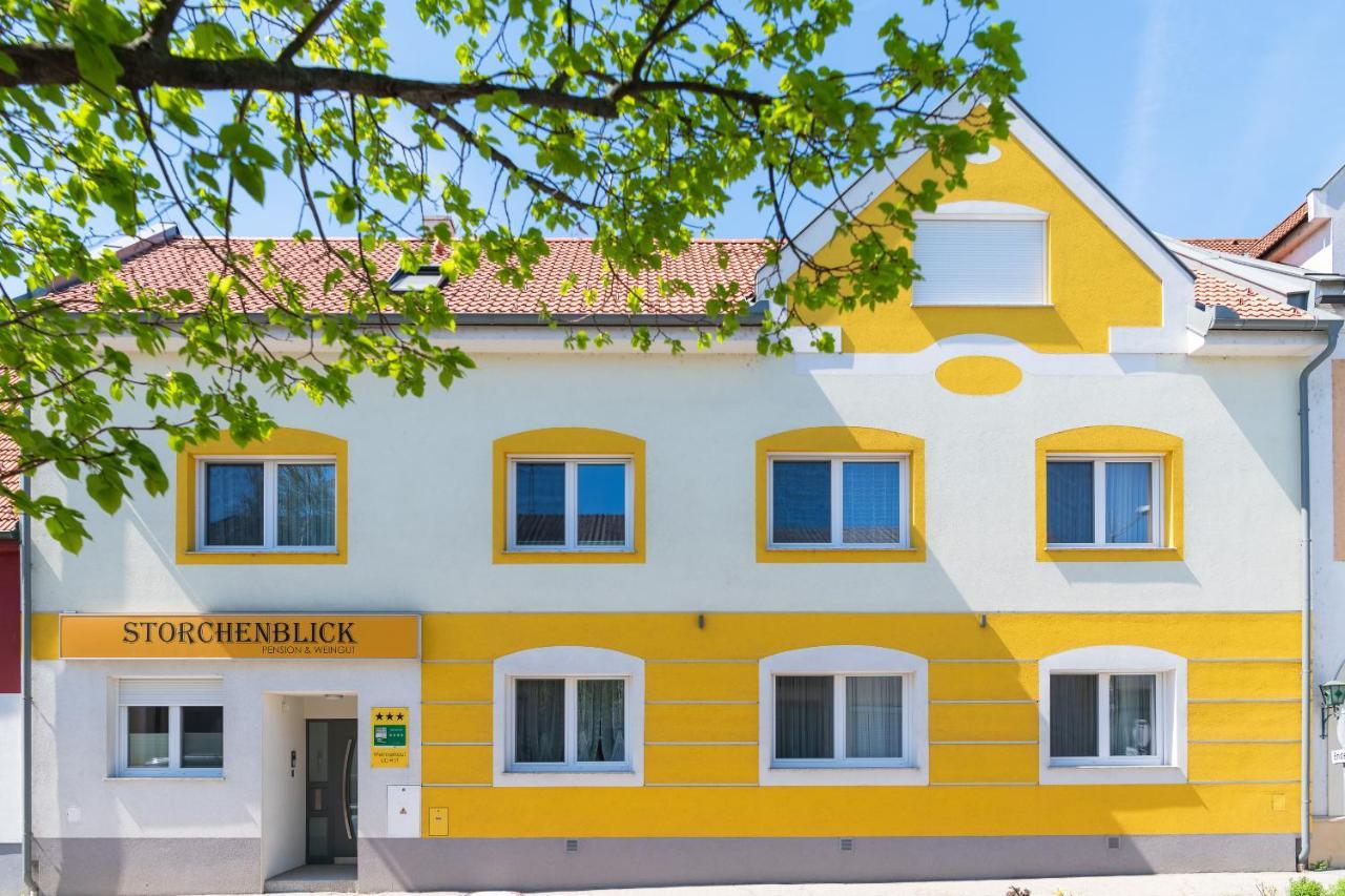 Pension & Weingut Storchenblick อิลมิทซ์ ภายนอก รูปภาพ